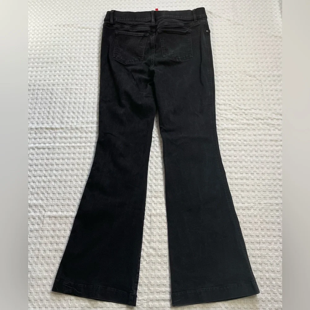 Spanx‎ Flare Jeans XL Women’s High Rise Stretch Slimming Distressed Black